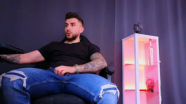 MightyAaron66 online show from 14, 3, 2025
