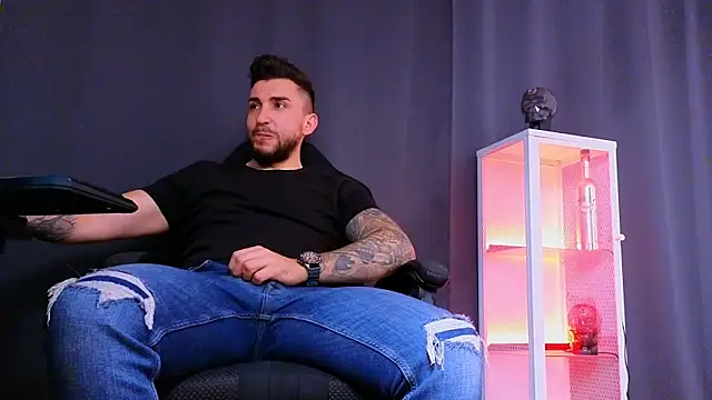 MightyAaron66 online show from 1, 3, 2025