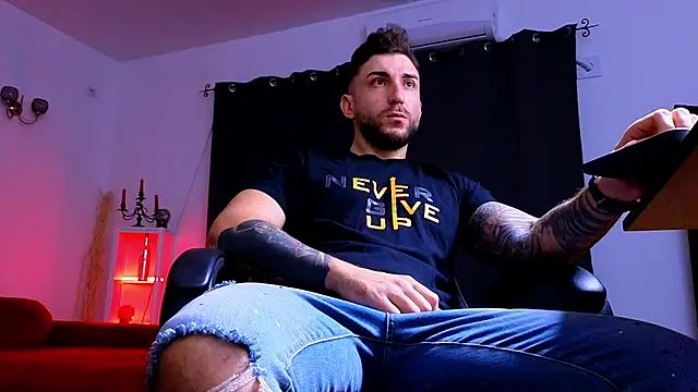 MightyAaron66 online show from 24, 10, 2025