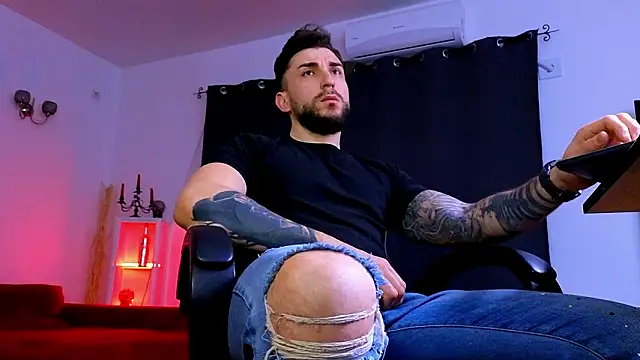 MightyAaron66 online show from 26, 2, 2026