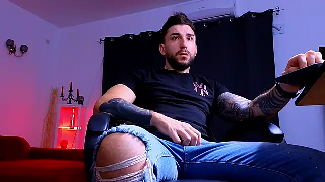 MightyAaron66 online show from 19, 10, 2025