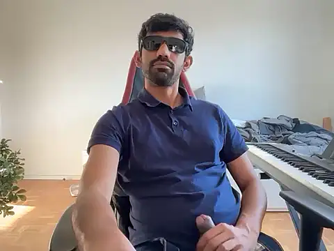 dominanthubby online show from 25, 4, 2026
