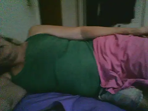 Snapshot of Emilylyn2501 chatting on 3, 10, 2025 Emilylyn2501 online show from 3, 10, 2025