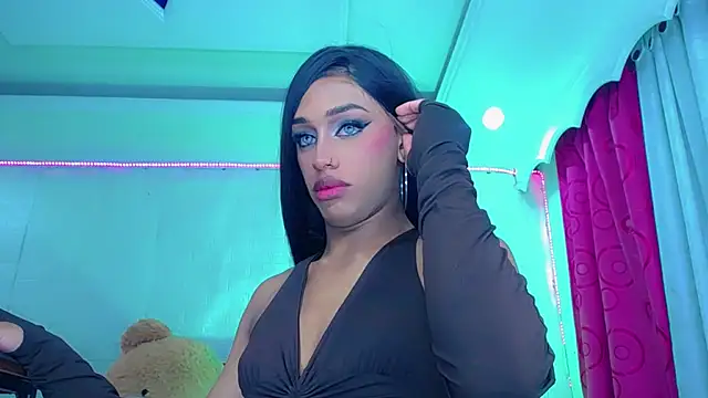 NahomiCamper online show from 22, 3, 2026