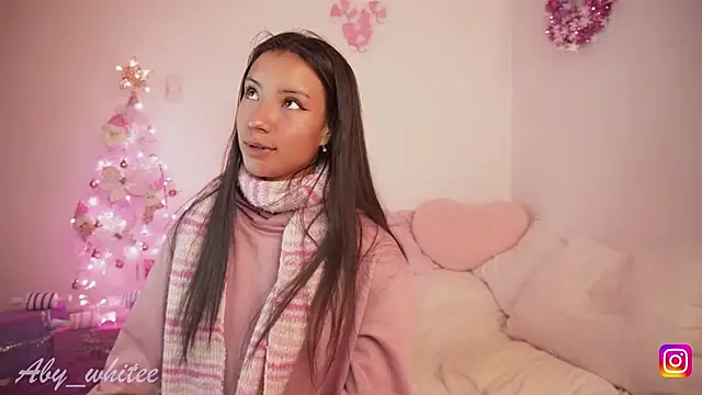 Snapshot of AbyWhitee chatting on 16, 12, 2025 AbyWhitee online show from 16, 12, 2025