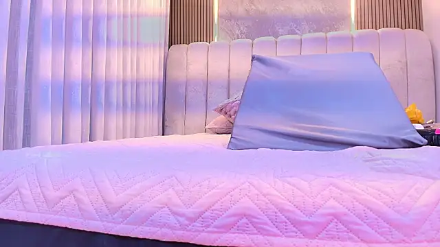 kata hazel online show from 19, 11, 2025