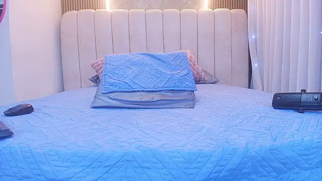 kata hazel online show from 19, 3, 2026