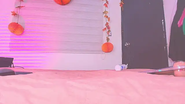 kata hazel online show from 21, 10, 2025