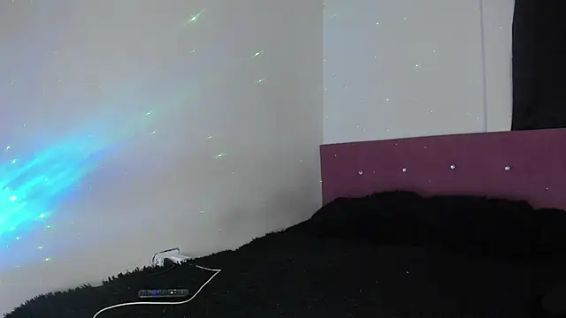 Snapshot of HeellBoy_ chatting on 28, 7, 2026 HeellBoy online show from 28, 7, 2026