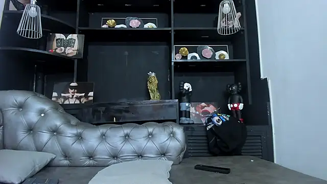 Snapshot of HeellBoy_ chatting on 22, 10, 2025 HeellBoy online show from 22, 10, 2025