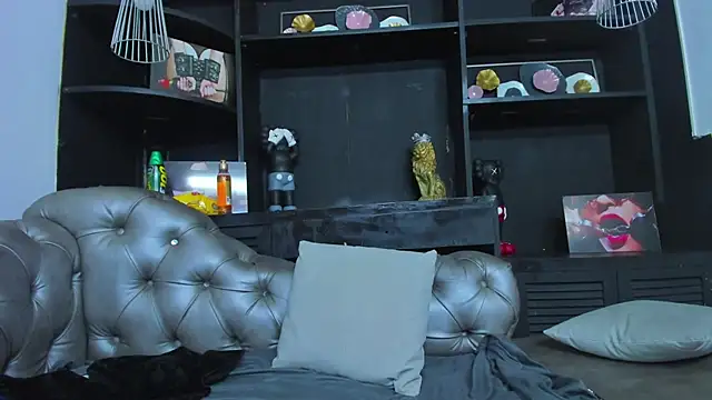 Snapshot of HeellBoy_ chatting on 6, 11, 2025 HeellBoy online show from 6, 11, 2025