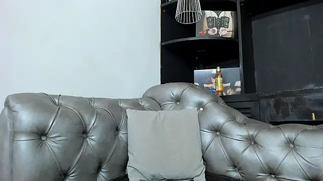 Snapshot of HeellBoy_ chatting on 1, 11, 2025 HeellBoy online show from 1, 11, 2025