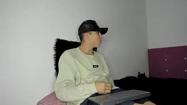 HeellBoy  online show from 22, 3, 2026