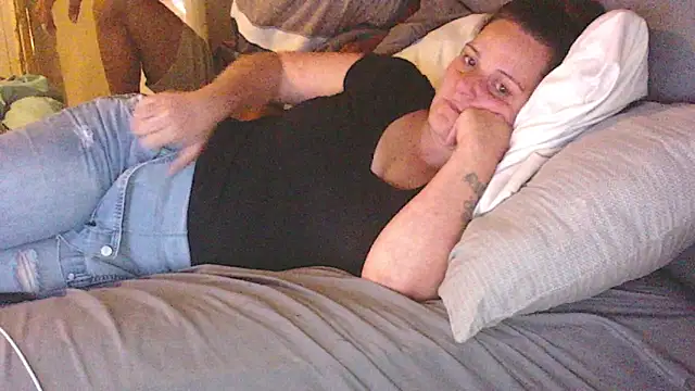 KillaKelli69 online show from 9, 2, 2025