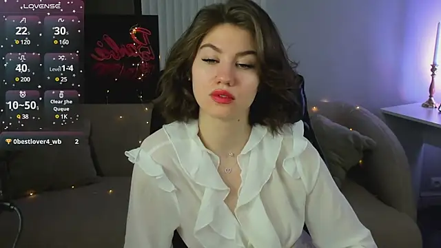 Selena grey  online show from 16, 3, 2025