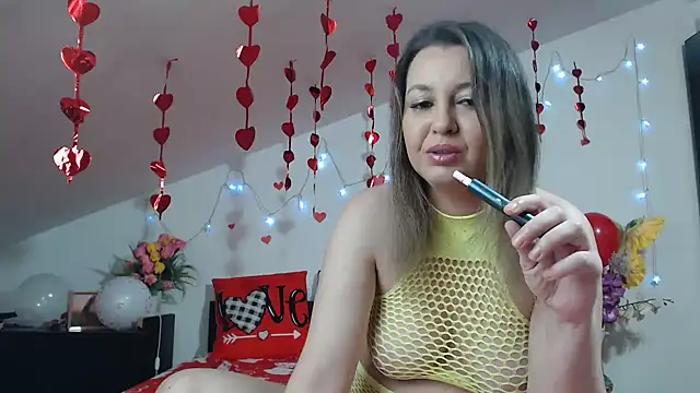 SweetMaddy888 online show from 16, 2, 2026