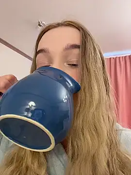 Baby Tiny online show from 7, 5, 2026