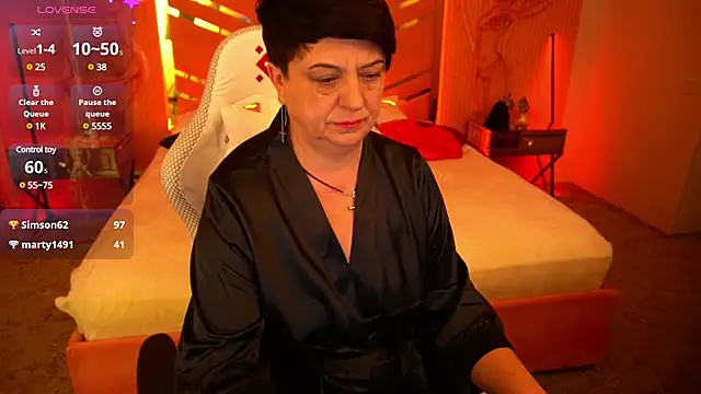 MilaSkyy online show from 6, 3, 2025