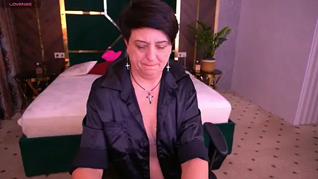 MilaSkyy online show from 17, 3, 2025