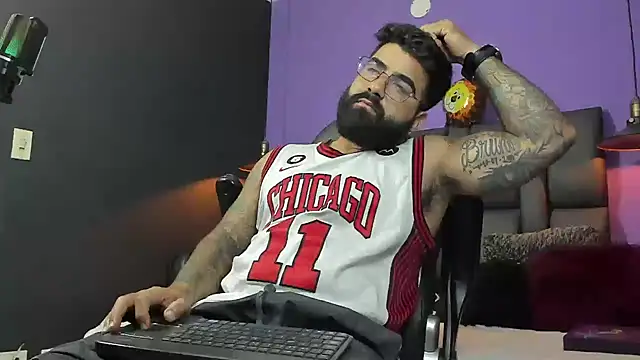 Lyon vach online show from 5, 1, 2026