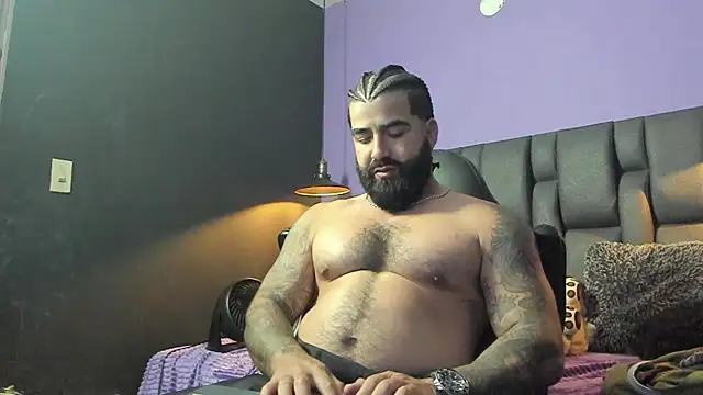 Lyon vach online show from 3, 12, 2025