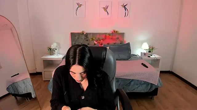Icysweetcam online show from 12, 5, 2026