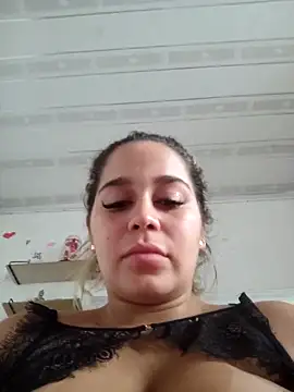 LaurenWelly  online show from 20, 12, 2025