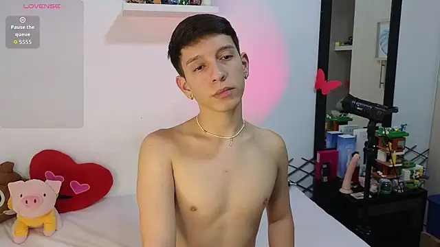 milky  boy  online show from 6, 3, 2026