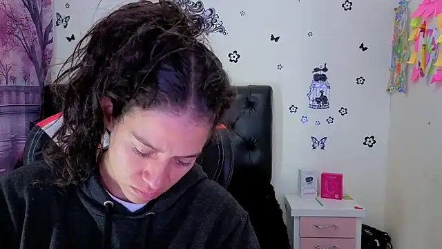 Snapshot of daniela_rivasth chatting on 12, 9, 2025 daniela rivasth online show from 12, 9, 2025