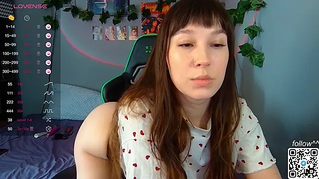 Cutie Vicky online show from 24, 1, 2025