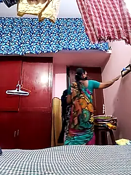 Snapshot of Tamil_sreelekha chatting on 2, 12, 2025 Tamil sreelekha online show from 2, 12, 2025