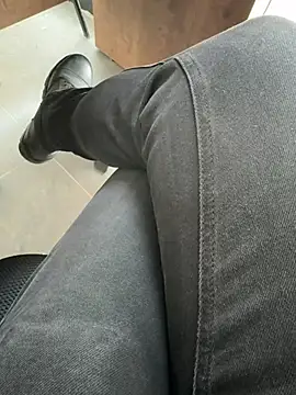 homidor online show from 6, 2, 2025