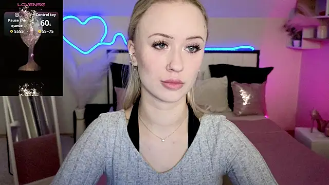 SashaBrooks online show from 8, 2, 2026