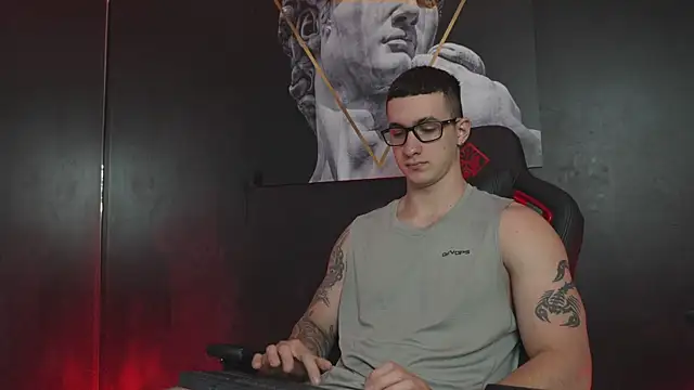 JacksonOlsenn online show from 6, 11, 2025