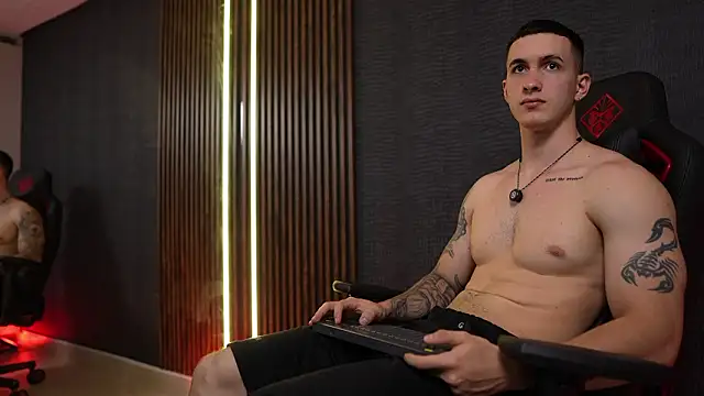 JacksonOlsenn online show from 18, 2, 2026