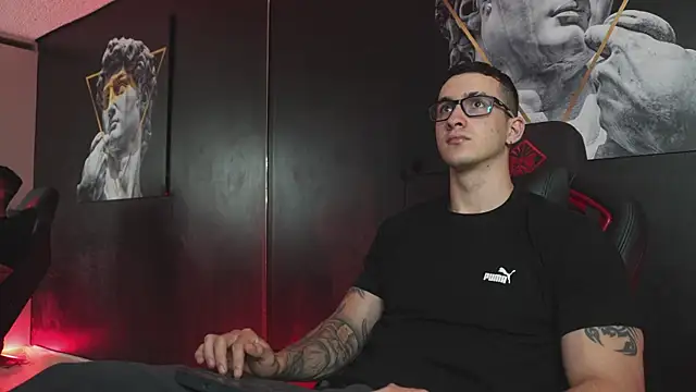 JacksonOlsenn online show from 5, 11, 2025