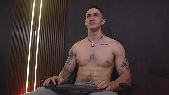 JacksonOlsenn online show from 15, 4, 2026