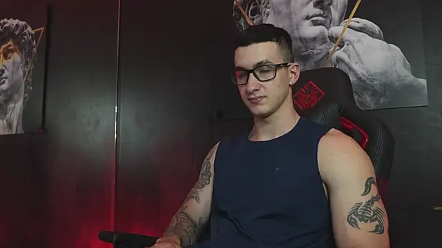 JacksonOlsenn online show from 4, 11, 2025