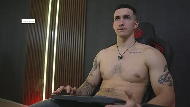 JacksonOlsenn online show from 5, 2, 2026