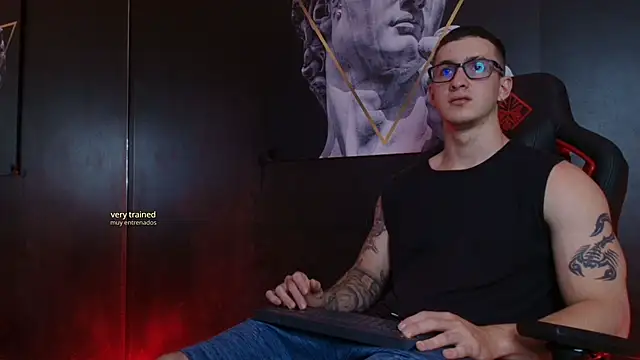 JacksonOlsenn online show from 17, 10, 2025