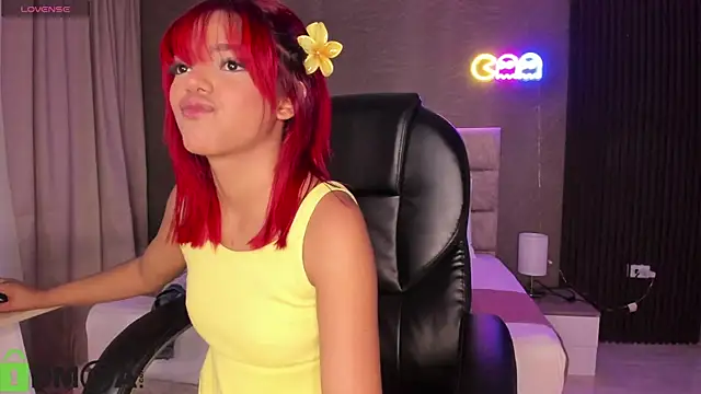 Cristal  adams online show from 14, 9, 2025