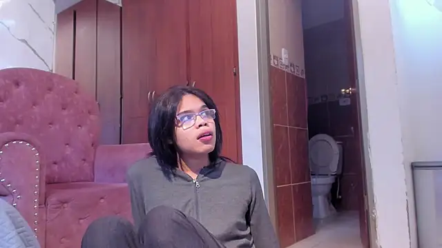 evelyn wine online show from 20, 11, 2025