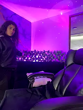 NINA 18 YEARS online show from 26, 11, 2025