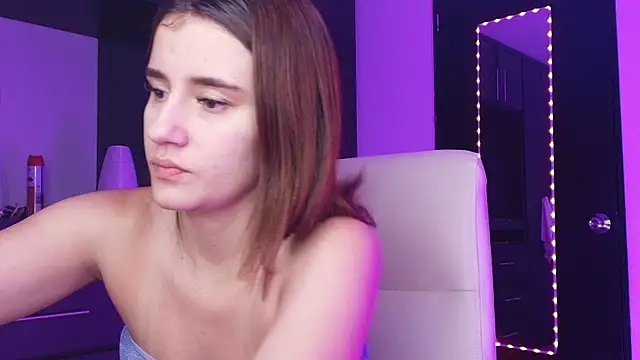 TinaJonnes  online show from 3, 3, 2026