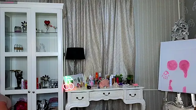 AnneFoxy online show from 28, 11, 2025