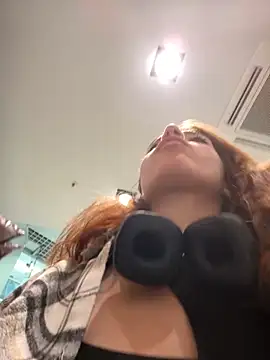 Lily  Belle online show from 11, 9, 2025