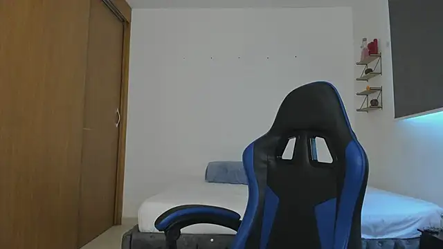 Samanthagax online show from 12, 11, 2025