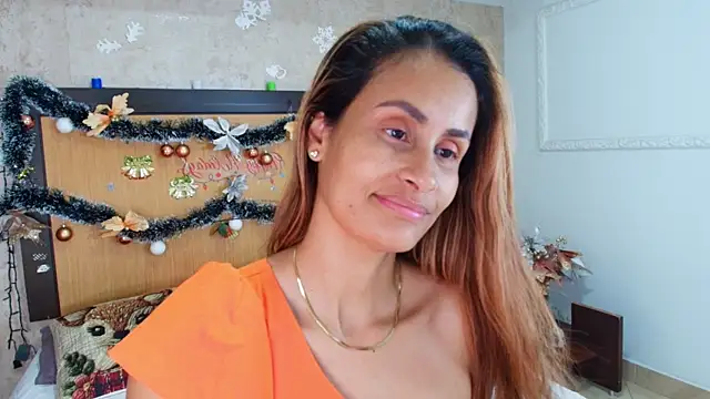 coralcarter1 online show from 20, 12, 2025