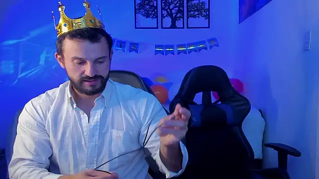 Snapshot of AlexJaz11 chatting on 5, 7, 2026 AlexJaz11 online show from 5, 7, 2026