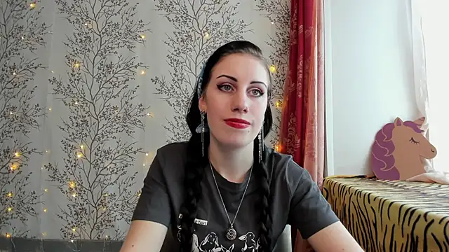 Mary0Lou online show from 30, 1, 2025